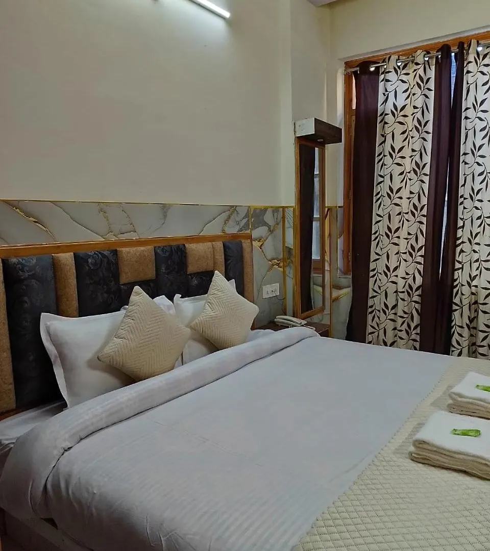 Hotel Ashoka B&B Shimla 0*,  India
